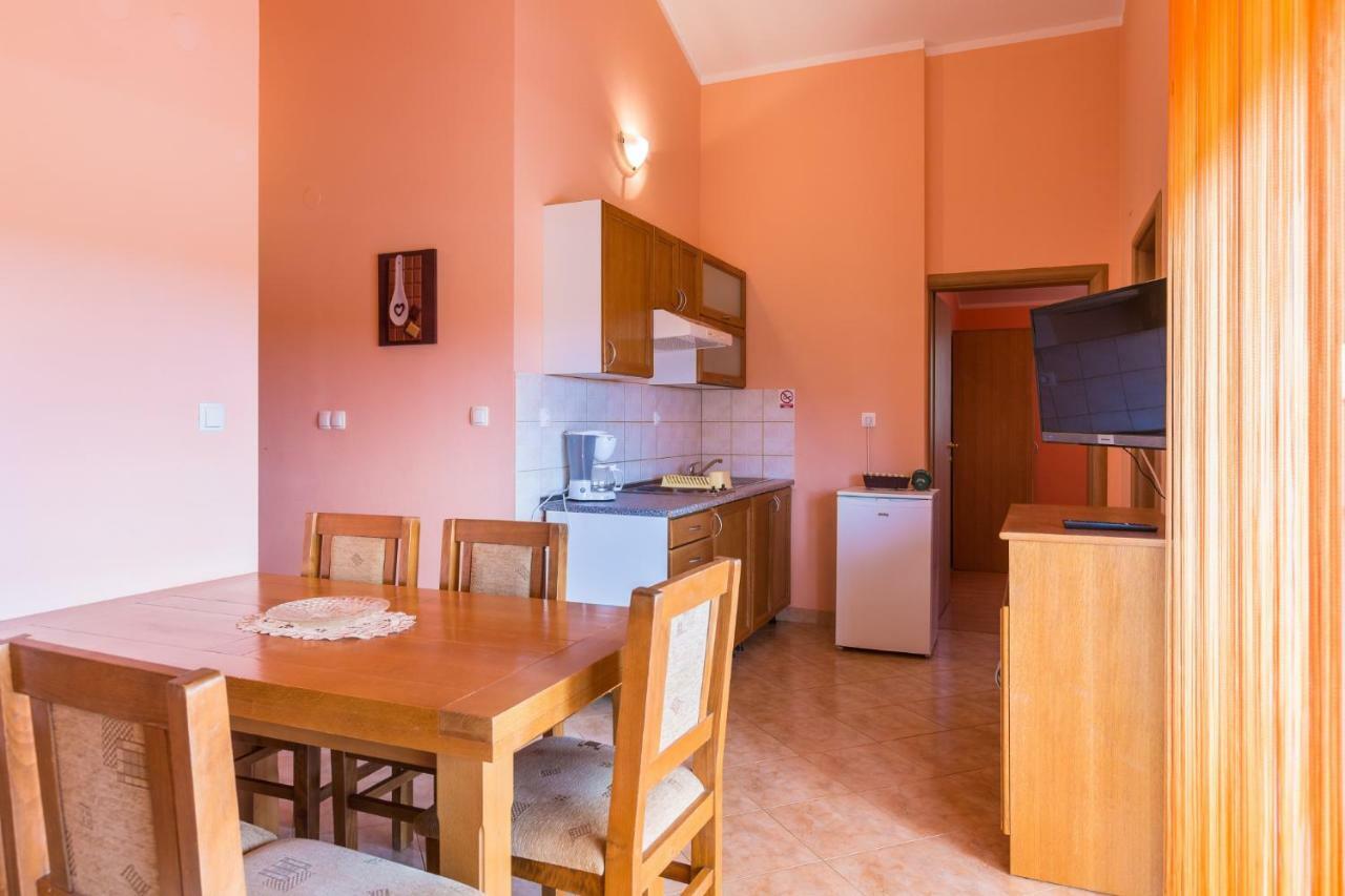Villa Orange II Medulin Exterior photo